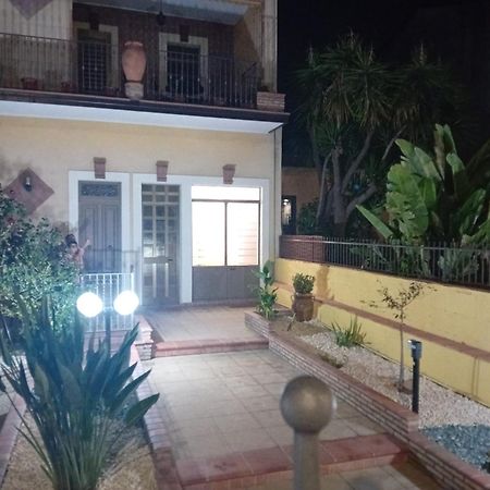 Casa Vacanza ' A Casa Dei Nonni 2 ' Belpasso Esterno foto